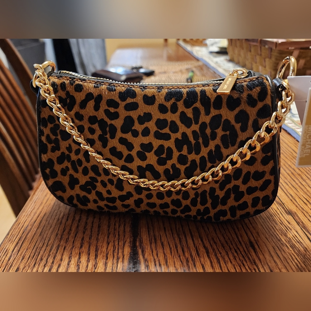 Michael Kors Carmela Leopard Print Women's Small Bag - Picture 12 of 13